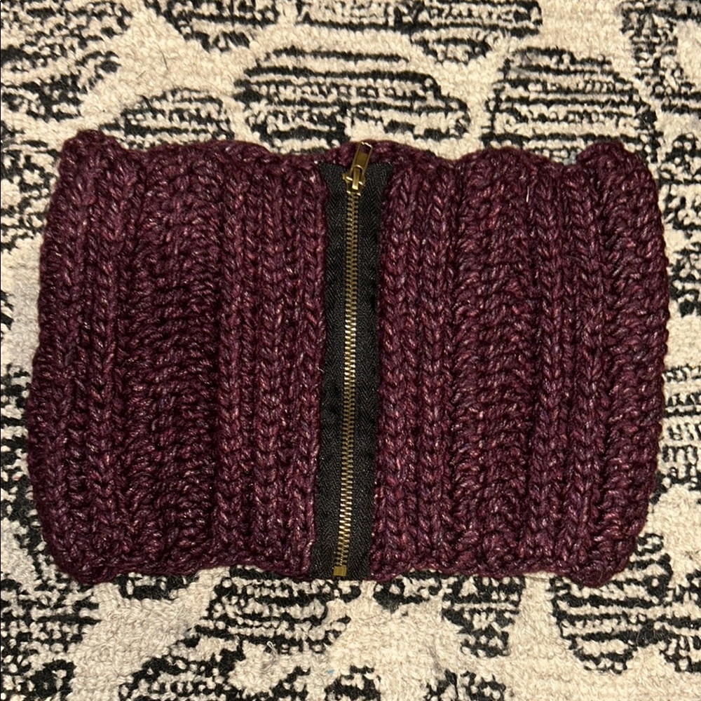 Cozy Knit Zippered Neck Warmer in Deep Purple